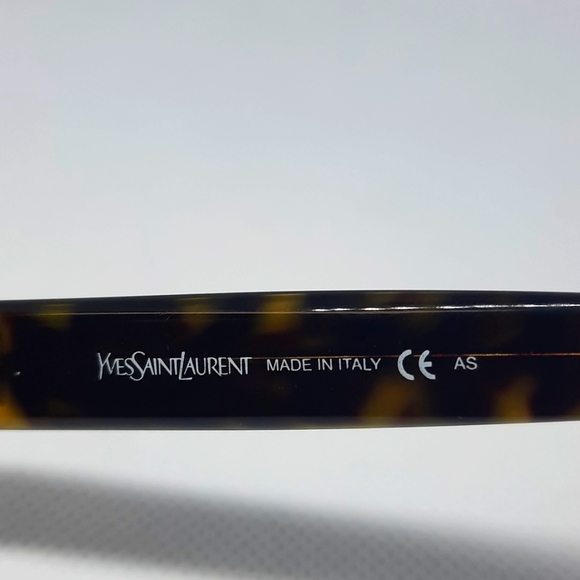 YVES SAINT LAURENT   YSL6318 086 50-17-135  Rx Eyeglass Frame, Pre-Owned - Picture 4 of 8